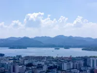 Yizhong Hotel (Hangzhou Hubin Intime in77) - Parkplatz