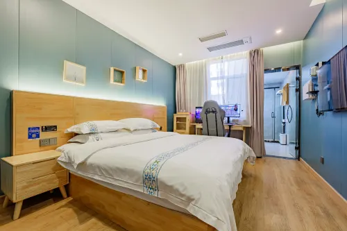 G-Dimension Eports Hotel