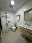 Ru Jia Huayi Hotel (Liaocheng Chiping District Boping Bus Station)