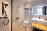 Daman Hotel (Guilin Quanzhou County Central Plaza) - Parkering