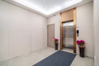 Yijianglou Hotel (Tonglu Fuchunjiang)