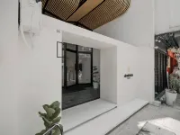 Double B Hostel Hotels near وات فرا تشيتوفون ويمون مانجكلارام (وات فو)