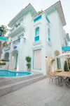 Ha Long Villa 3 min to Beach | Pool-Jacuzzi& Sauna - Villas