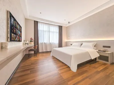 Qihua Homestay Hotels near Laoying Mountain