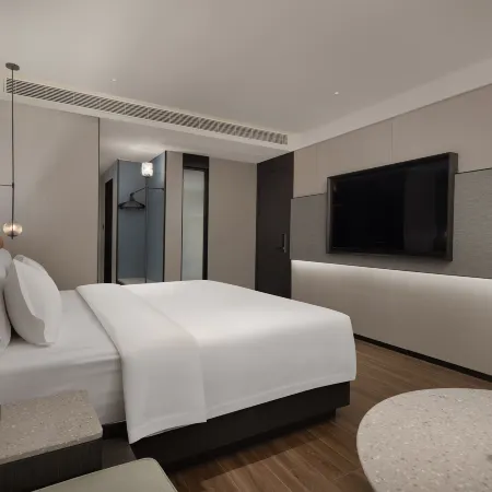 Feixiang Hotel (Wuhan Jianghan commercial street Liuduqiao Metro Station)
