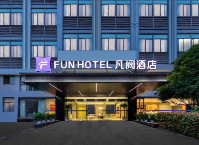 QX Chinese-style Hotel (Haining Intime City) Hotels near Former residence of Zhimo Xu