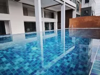 ATOUR Rayong Bowin Hotel - Pools