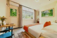 Lixi Homestay (West Street Kaiyuan Temple Branch)