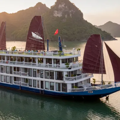 Le Journey Premium Cruise Hotels near Hospital Cave