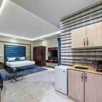 Al Qasr Hotel Suites -Al Matar Rooms