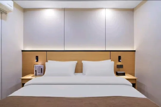 South Jiuhua Business Hotel