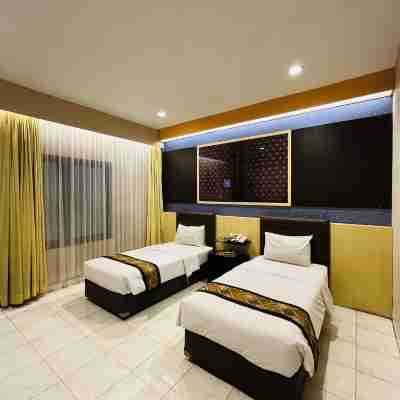 Riez Palace Hotel Rooms