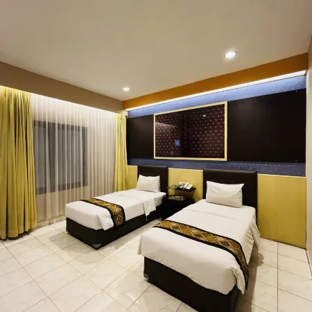 Riez Palace Hotel Hotels in Tegal City