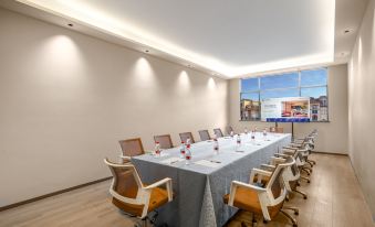 Starway Hotel (Guilin High-Tech Wanda Plaza Branch)