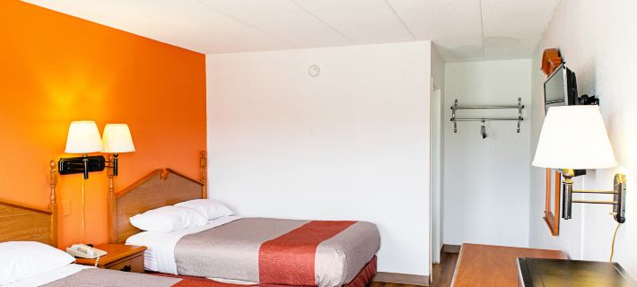 Motel 6 Suites Fairfield, OH - Cincinnati Hotels in Sharonville