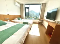 Shanxia Yunju (Sanqingshan Mount Scenic Area)