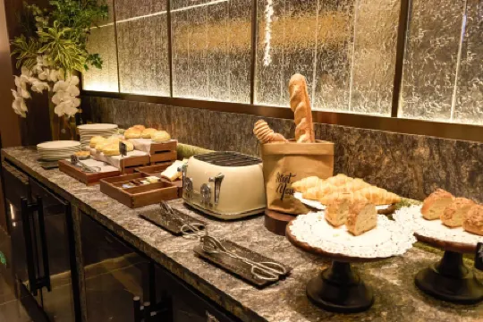 Global Harbor Hotel Huánqiúgǎng Hotel