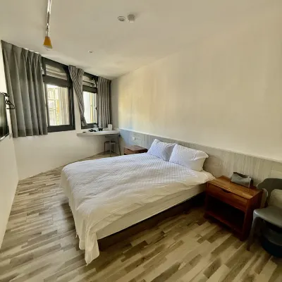 Xiāng dōu HOTEL โรงแรมใกล้สถานีรถไฟเจียวซี