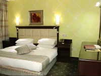 فندق ارينا سبايس Hotels near كنيسة الناصري - الجاردنز