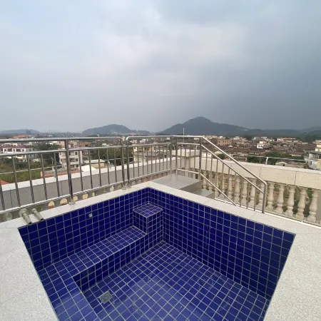 Xinxing Hongzhan Homestay (Liuzu Avenue Branch)