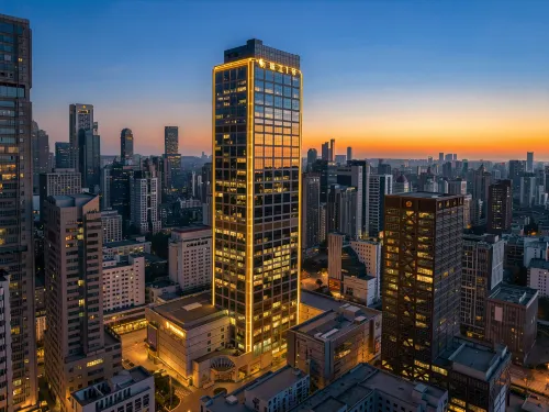 Golden Eagle Summit Hotel