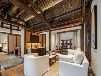 Hefei Lujiang Chunian Cultural Resort Hotel