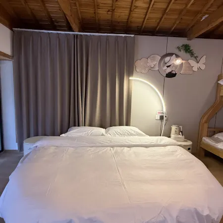 Linzhou Qianyue Homestay (Shibanyan Town)