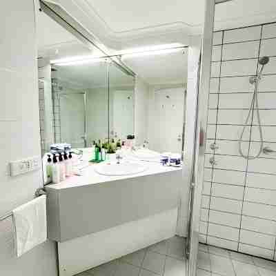 Ensuite Room City Rooms