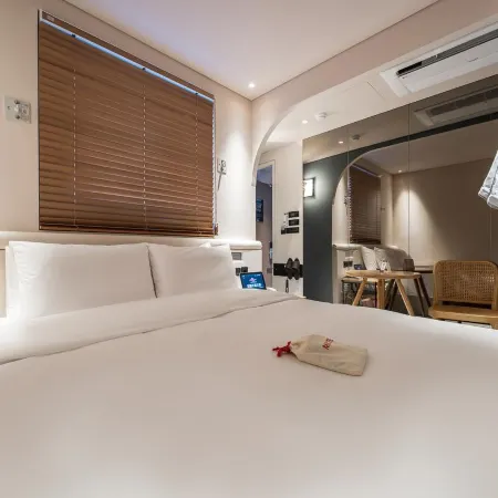 MUTE HOTEL Отели рядом с достопримечательностью «Храм Тонмёнбульвон»