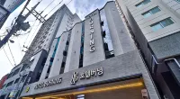 HOTEL BURNING - 2つ星
