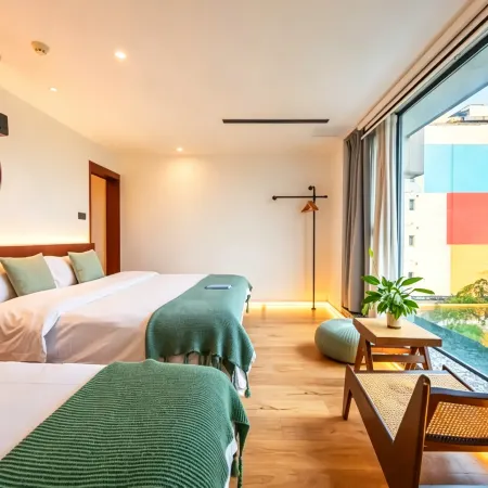 Beimochengshi Hotel (Suzhou Guanqian Street Leqiao Metro Station Store)