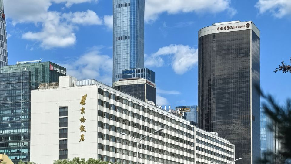Jinglun Hotel