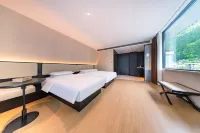 Yunshang Light Stay Hotel (Jiuzhaigou Goukou)