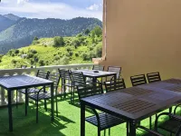 Zhuomu Lariz Homestay Hoteles en Diebu