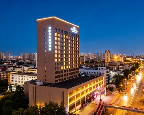 Microtel by Wyndham Tianjin Hedong Hotels near Dongli