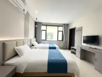 Duanjia Chinese Inn - موقف سيارات