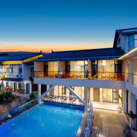 Puzhehei | Muyang · Qichi Luxury Pool & Lakeside Resort (Qingrenqiao Branch)