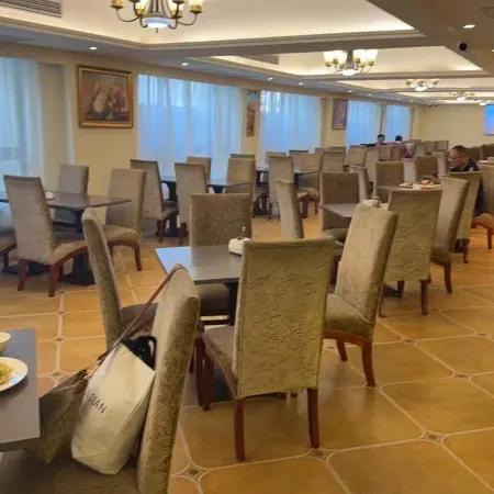 Vienna International Hotel (Bengbu City Gate)