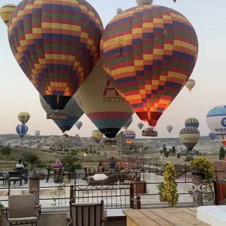 Sara Cave Cappadocia