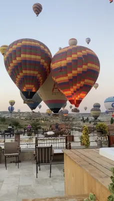 Sara Cave Cappadocia - breakfast