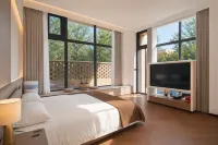 Hoshino Lake Island ULTRALUXE Boutique Resort Homestay - Pools