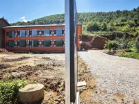 Caohai Jingyuan Homestay (Lugu Lake Walking Marriage Bridge) - Pysäköinti