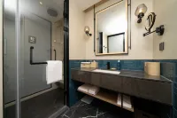 Four Points by Sheraton Chongqing Liangjiang New Area Jinkai Avenue - New