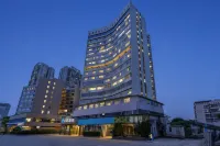 Hanting Hotel (Lianhua Intersection Metro Station, Xiamen Railway Station) Hotels in Xiamen