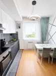 Central modern apartment with mountain view - Mountain view