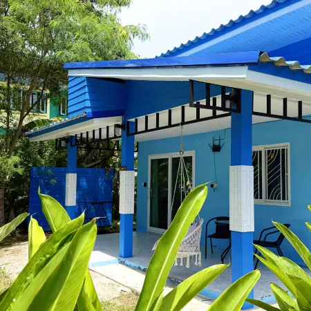 Deniz’s Temple Hideaway