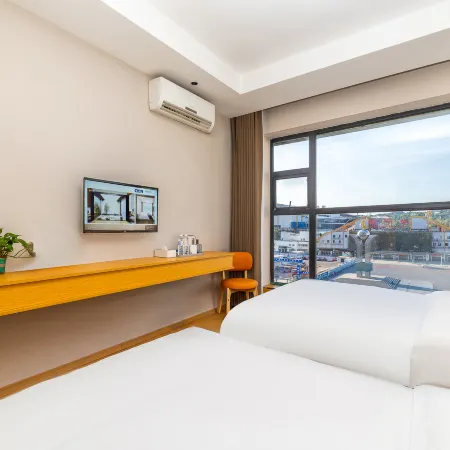 Zhouming Yuxiang Express Hotel (Suining Railway Station)