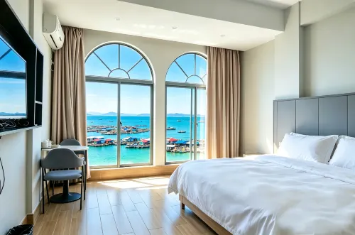 Lingshui Seaview Bay Hotel (Xincunzhen Nanwan Monkey Island Branch) - Pemandangan Pantai