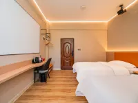 Yaduo Hotel (Wuhan Emerging Industry Promotion Center) Hotels near Wuhan Hannan Airport