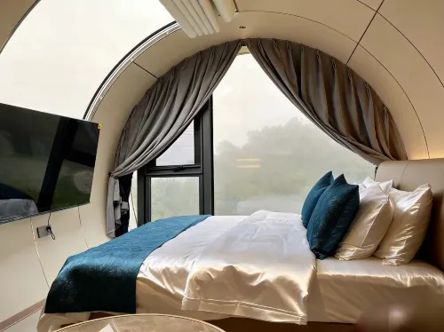 Bahe Tea Garden Capsule Hotel - 2 Yıldız